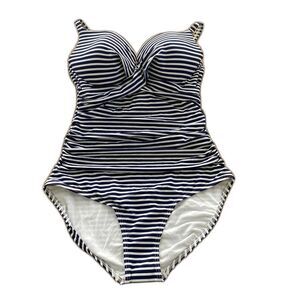 NWT Striped Navy One Piece Swimsuit Sz 6 D/DD NWT